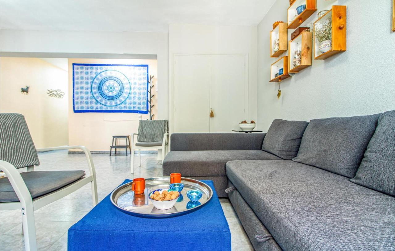 Lovely Apartment In Santa Pola With Wifi Buitenkant foto