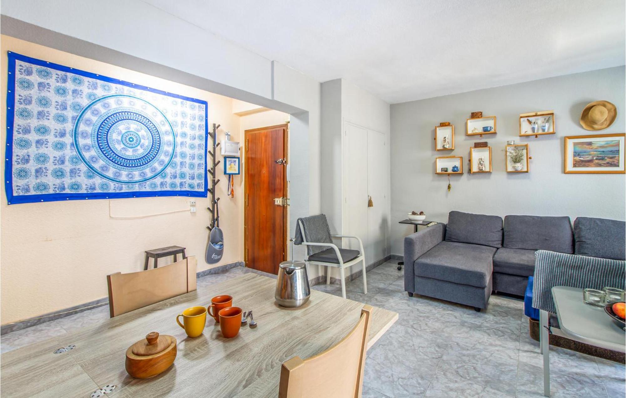 Lovely Apartment In Santa Pola With Wifi Buitenkant foto