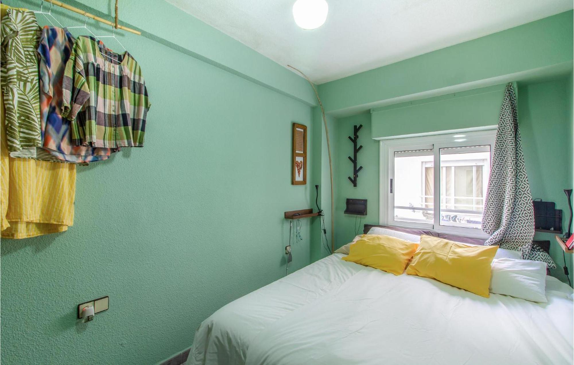 Lovely Apartment In Santa Pola With Wifi Buitenkant foto