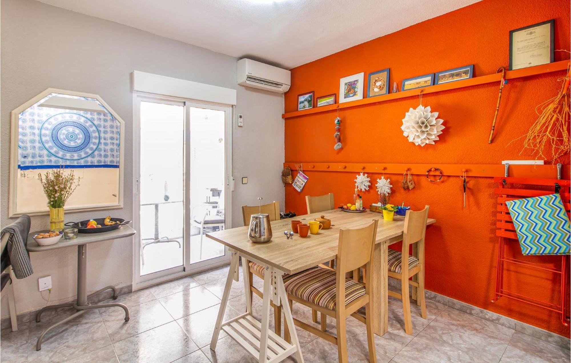 Lovely Apartment In Santa Pola With Wifi Buitenkant foto